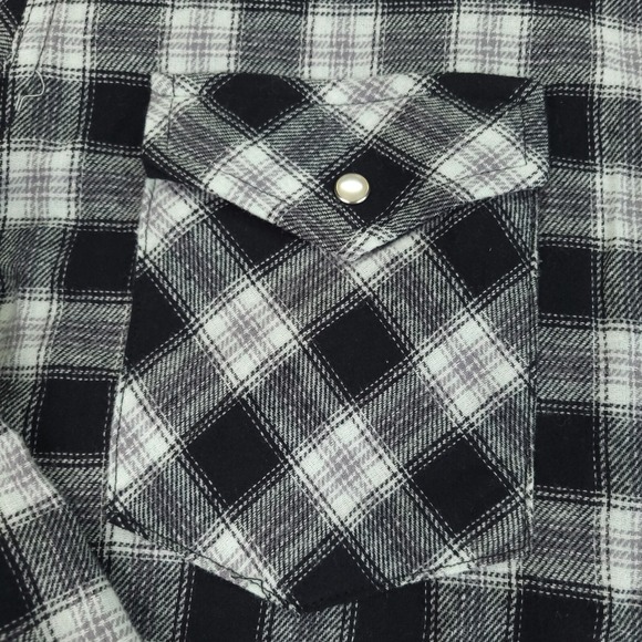 Wrangler Wrancher Shirt Men Medium Regular Fit Black White Plaid Pearl Snap Soft - Picture 3 of 12